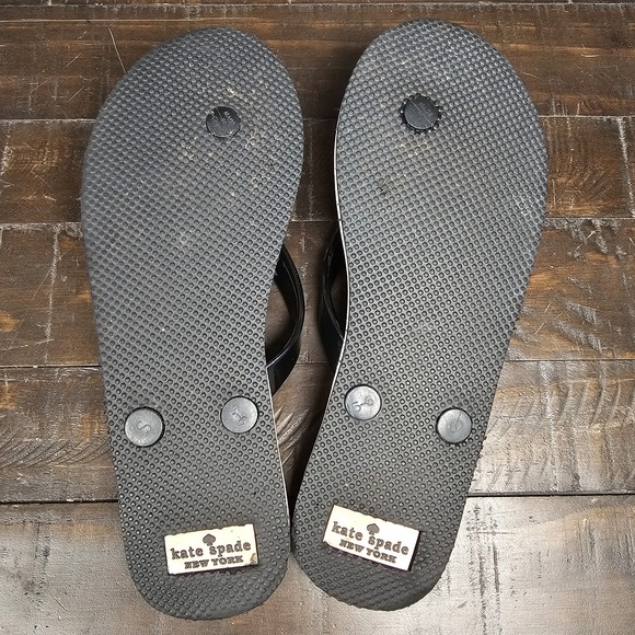 Kate Spade White Black Glasses Pattern Flip Flop Thong Sandals Size Small 5-6 - Picture 10 of 10